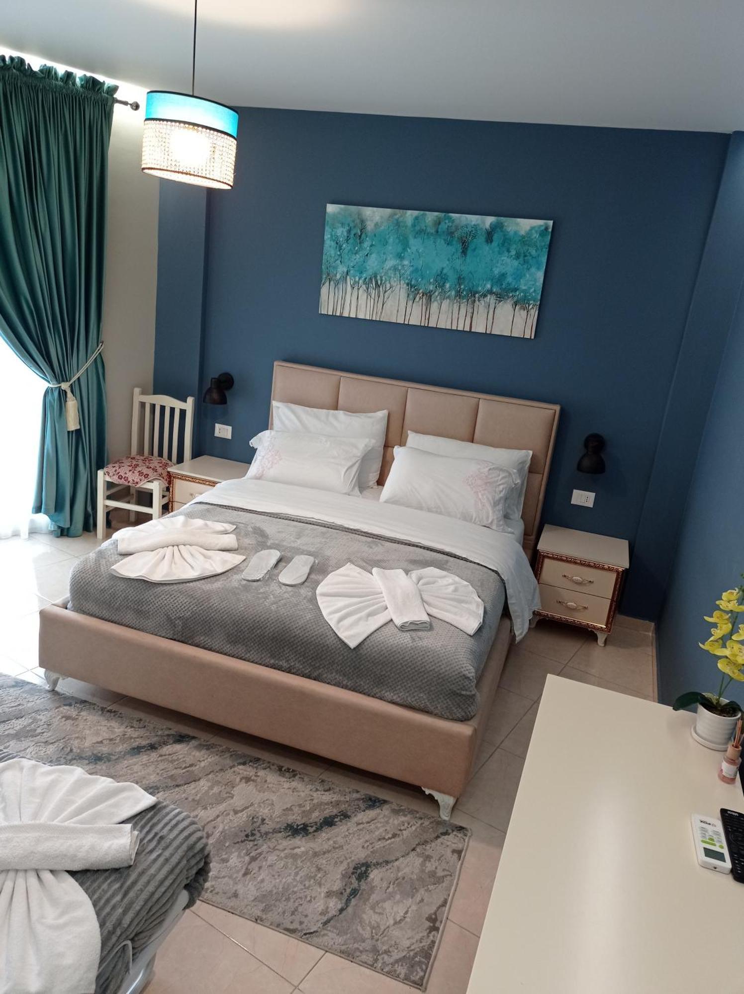 Ajilin Hotel Rooms Korce Room photo