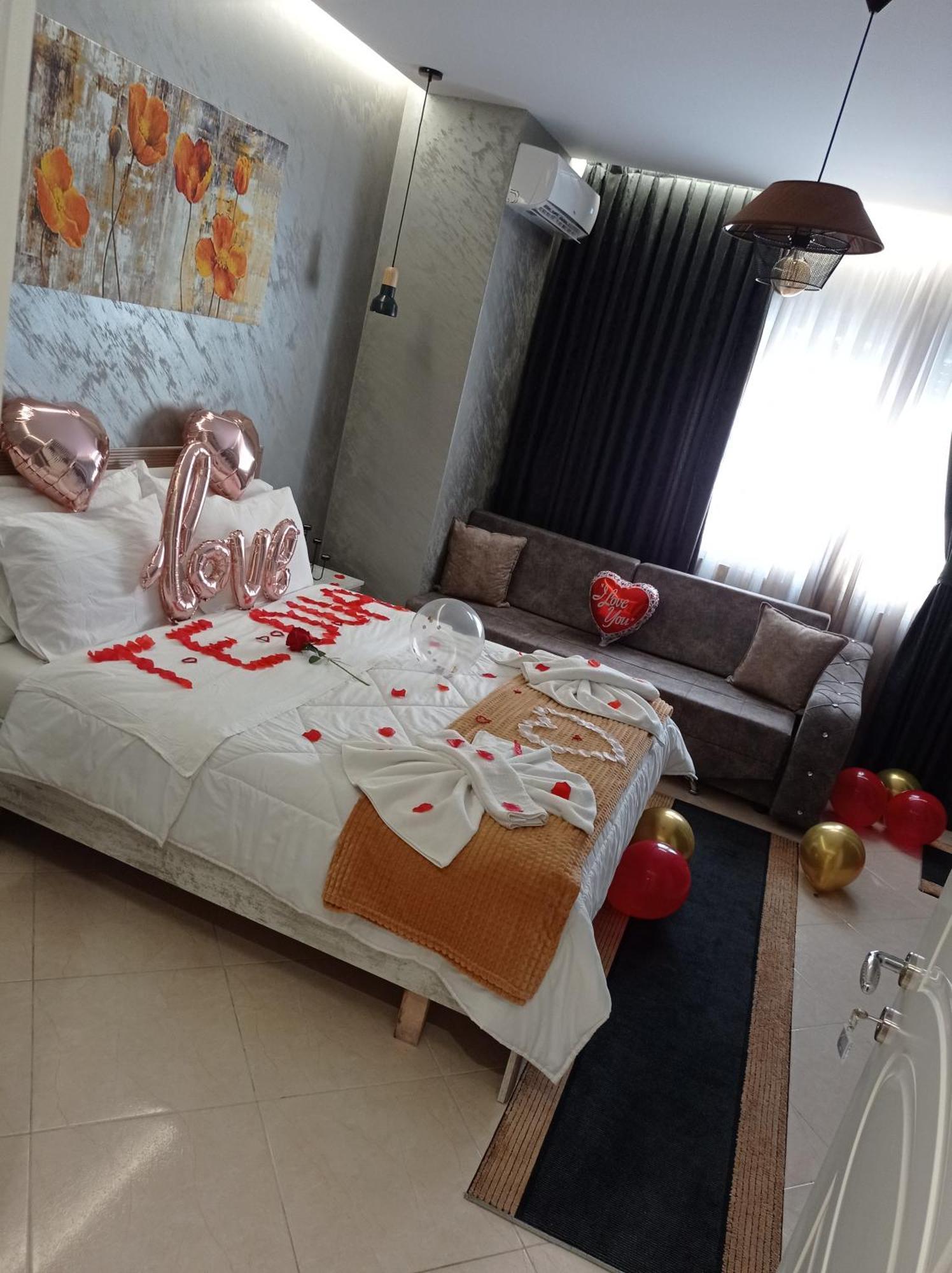 Ajilin Hotel Rooms Korce Room photo